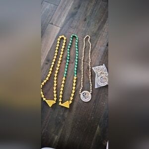 Green Bay Packers Necklace Set